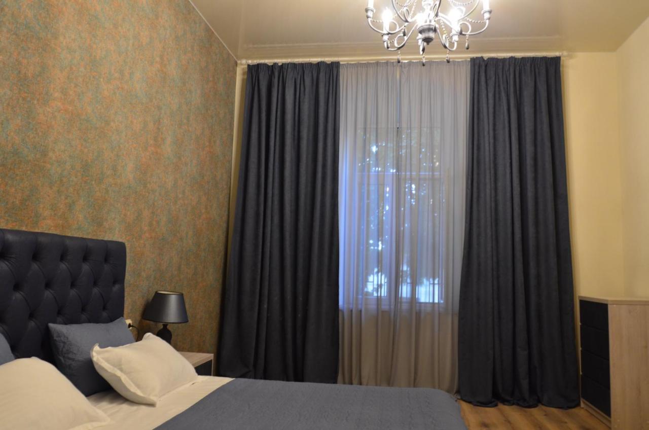 Hotel Griboedov ティビリシ エクステリア 写真